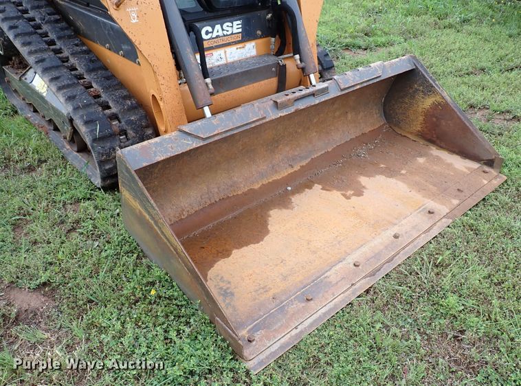 image for item MF9519 2017 Case TR270  tracked skid steer loader