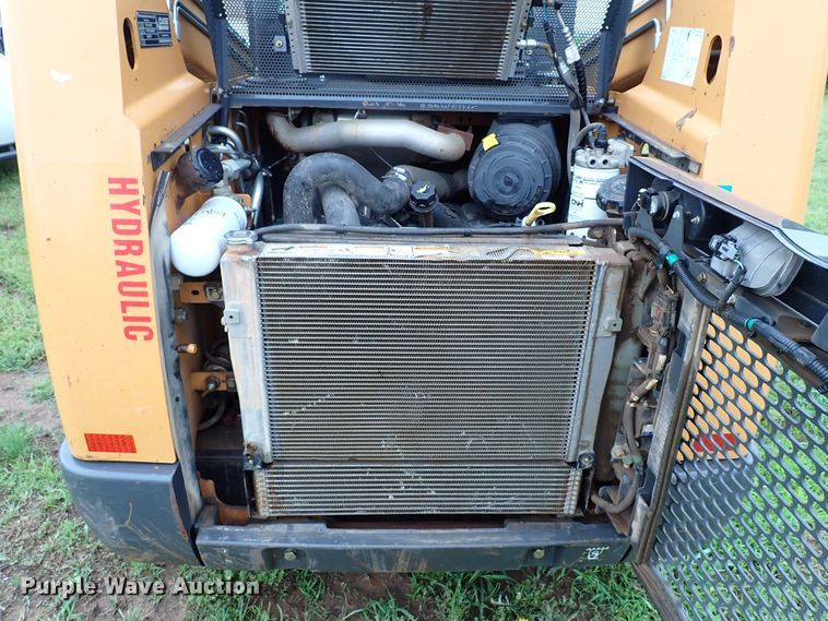 image for item MF9519 2017 Case TR270  tracked skid steer loader