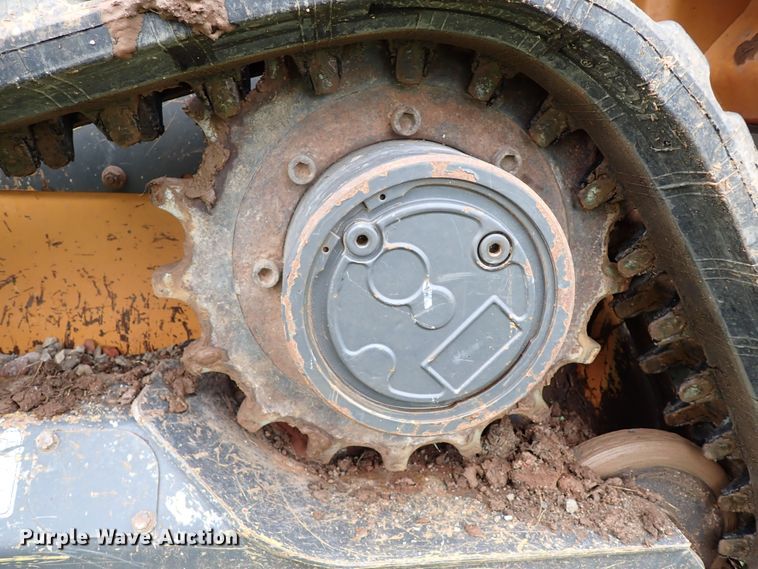 image for item MF9519 2017 Case TR270  tracked skid steer loader