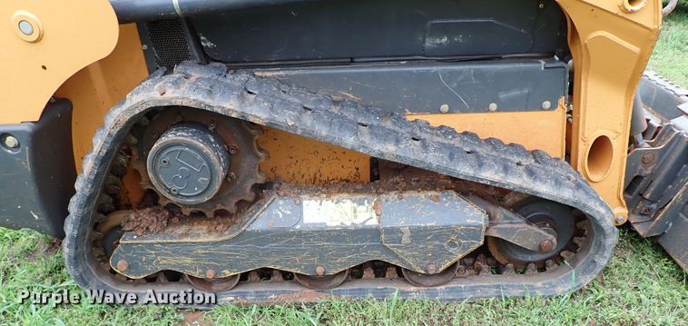 image for item MF9519 2017 Case TR270  tracked skid steer loader
