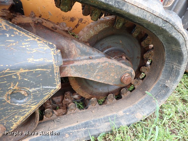 image for item MF9519 2017 Case TR270  tracked skid steer loader