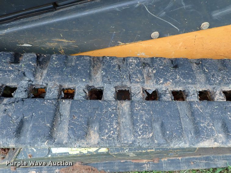 image for item MF9519 2017 Case TR270  tracked skid steer loader