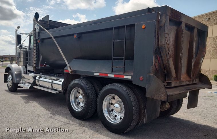 image for item MF9521 2008 Kenworth W900  dump truck