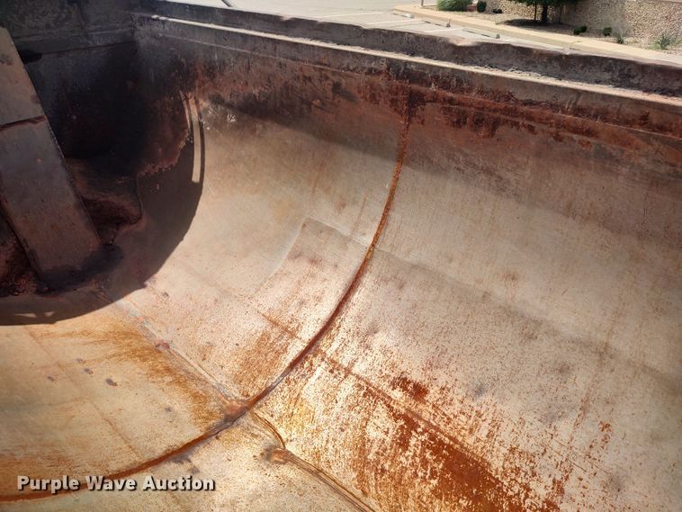 image for item MF9521 2008 Kenworth W900  dump truck