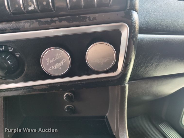 image for item MF9521 2008 Kenworth W900  dump truck