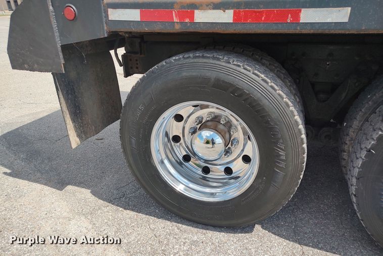 image for item MF9521 2008 Kenworth W900  dump truck