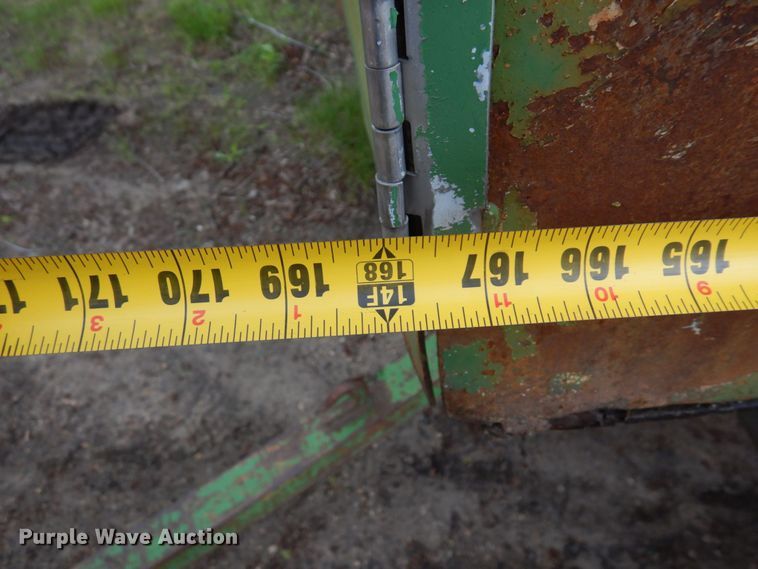 image for item MF9610 Tank trailer