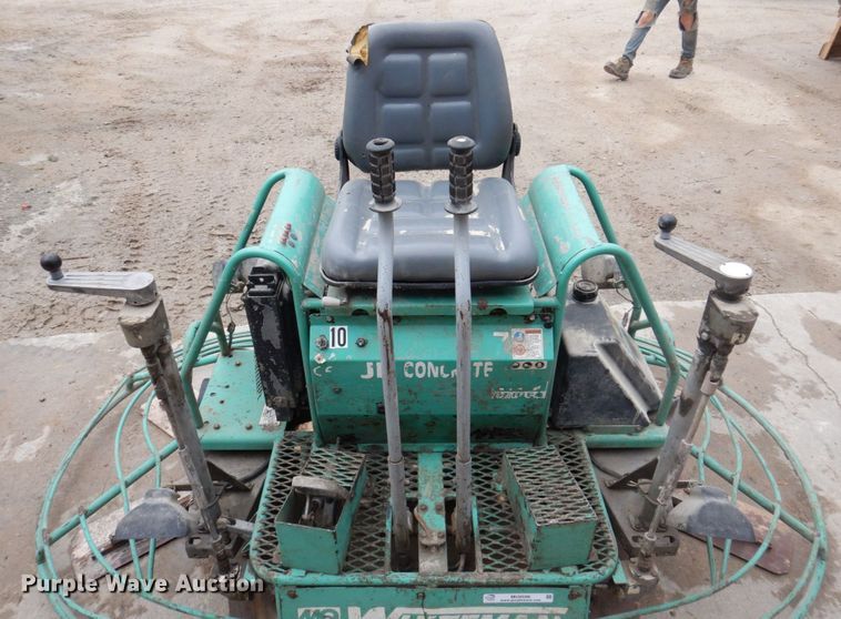 image for item MU9596 2004 Whiteman HT031VTCSL5  power trowel