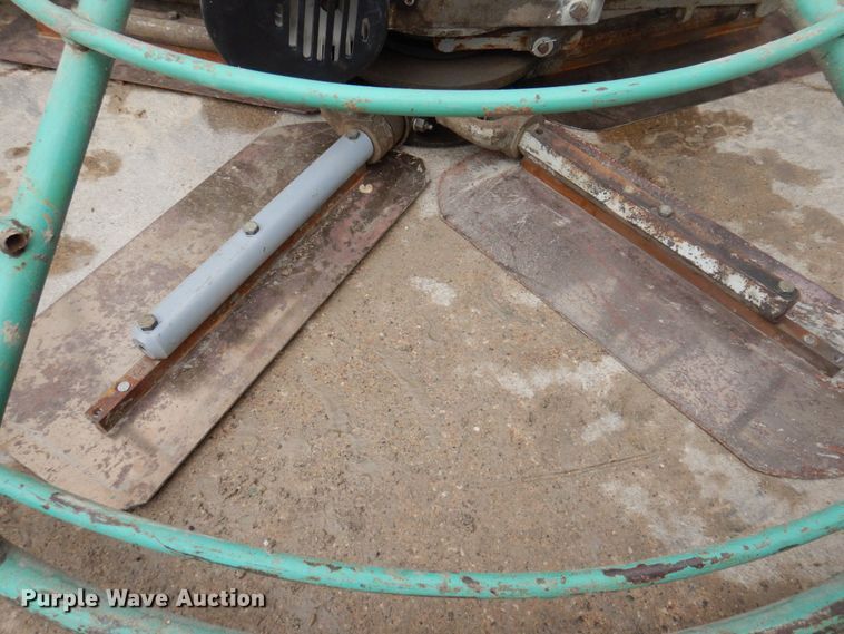 image for item MU9596 2004 Whiteman HT031VTCSL5  power trowel