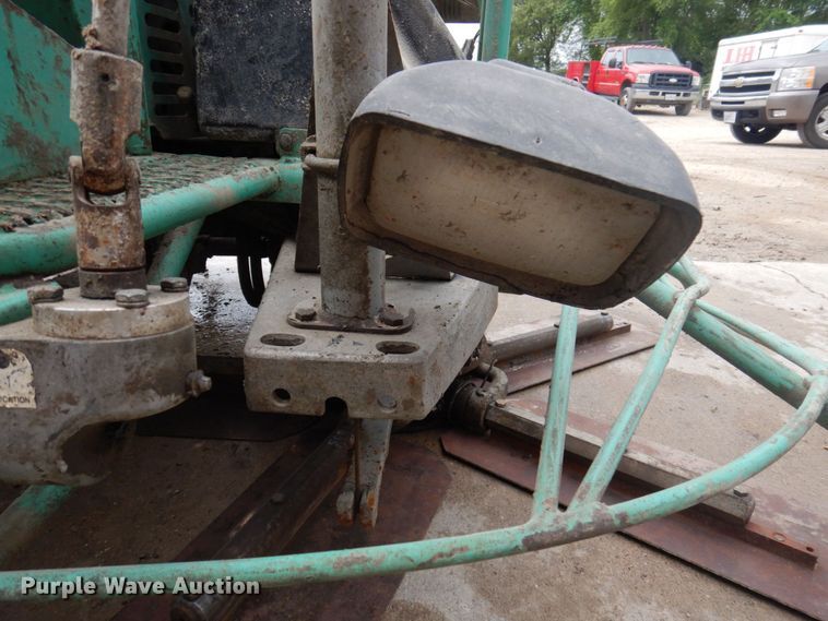 image for item MU9596 2004 Whiteman HT031VTCSL5  power trowel