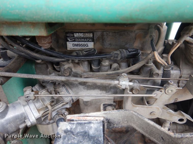 image for item MU9596 2004 Whiteman HT031VTCSL5  power trowel