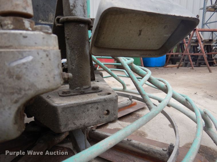 image for item MU9597 2007 Whiteman HHN34TVDTCSL5  power trowel