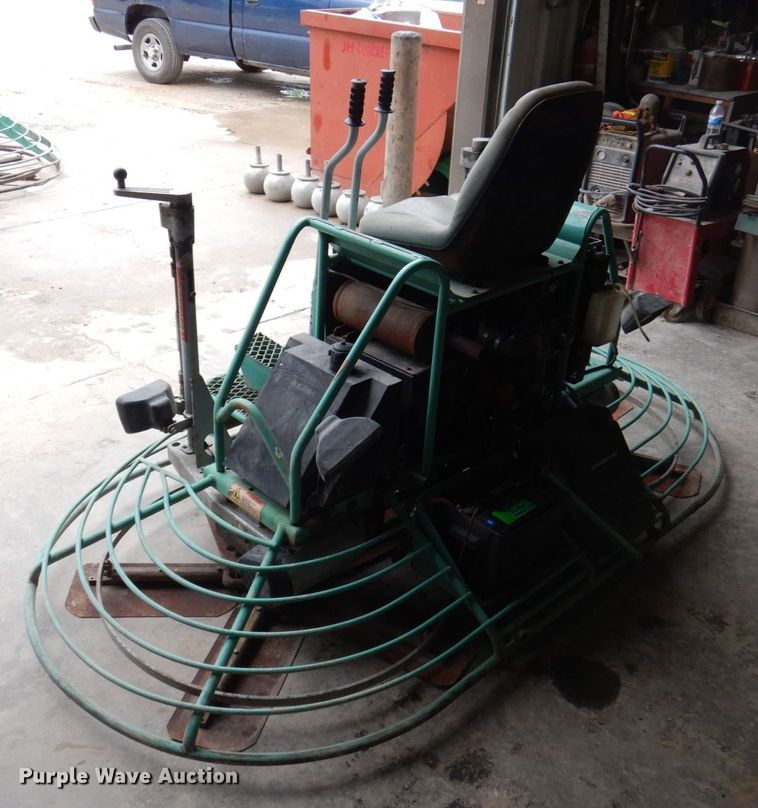 image for item MU9599 2007 Whiteman HTN31VTCSL5  power trowel
