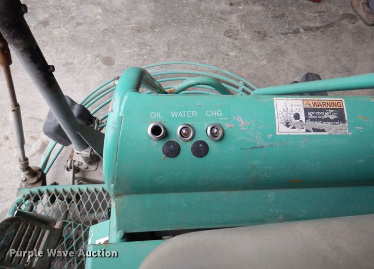 image for item MU9599 2007 Whiteman HTN31VTCSL5  power trowel