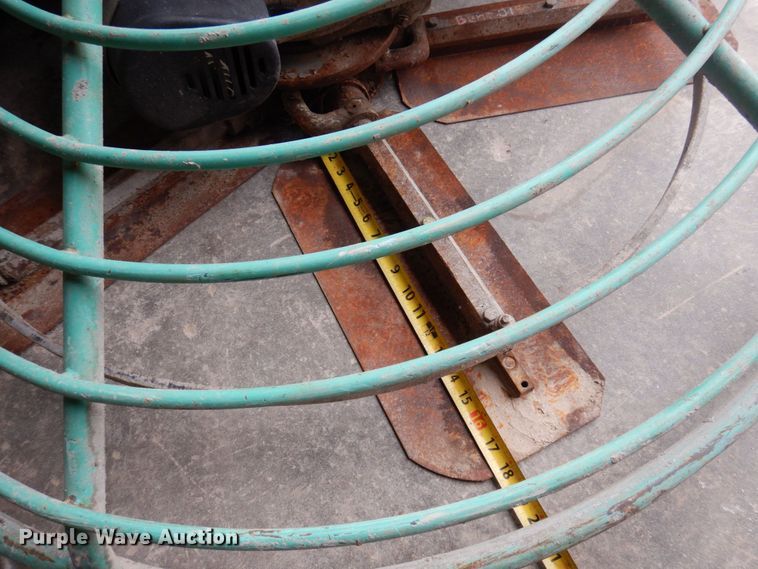 image for item MU9599 2007 Whiteman HTN31VTCSL5  power trowel