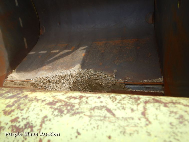 image for item MX9898 Terex S24  conventional scraper