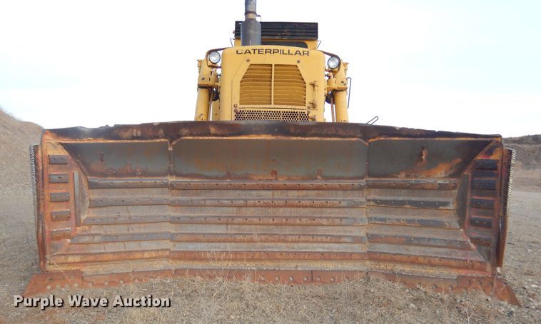 image for item MX9899 1975 Caterpillar D9H  dozer