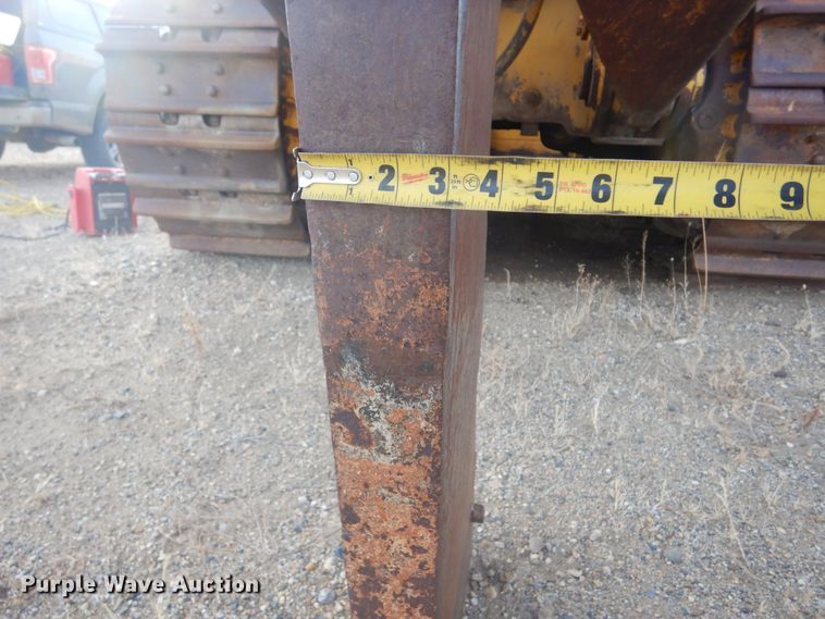 image for item MX9899 1975 Caterpillar D9H  dozer