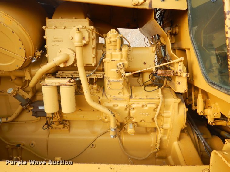 image for item MX9899 1975 Caterpillar D9H  dozer