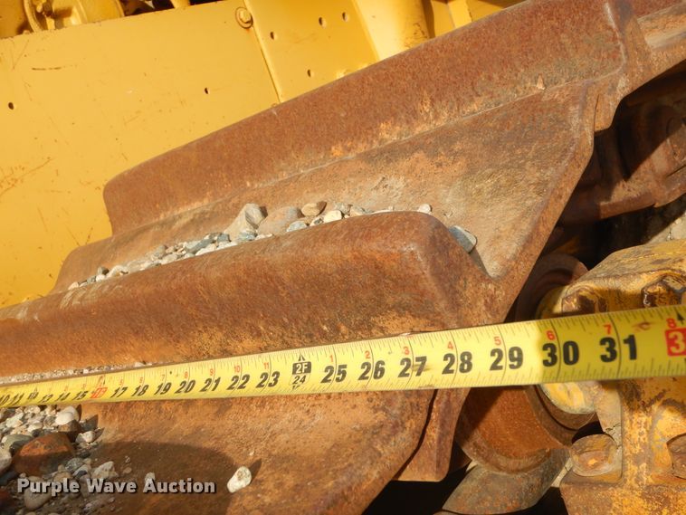 image for item MX9899 1975 Caterpillar D9H  dozer