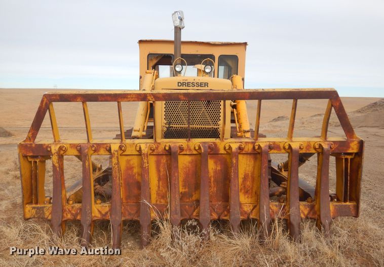 image for item MX9900 Dresser TD-25  dozer