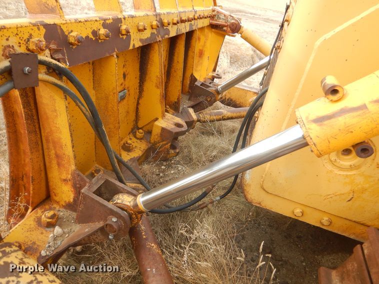 image for item MX9900 Dresser TD-25  dozer