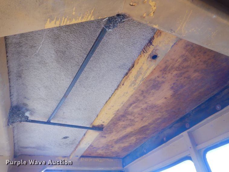 image for item MX9900 Dresser TD-25  dozer