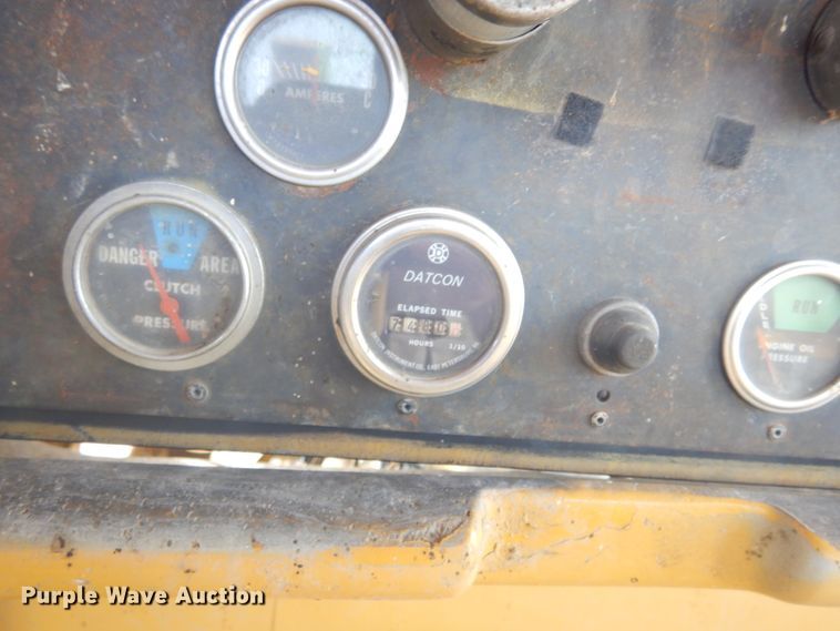 image for item MX9900 Dresser TD-25  dozer