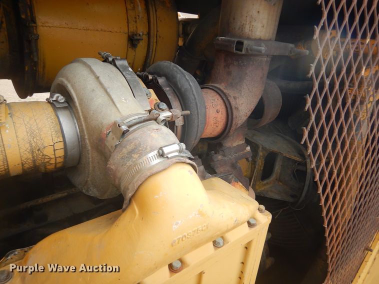 image for item MX9900 Dresser TD-25  dozer