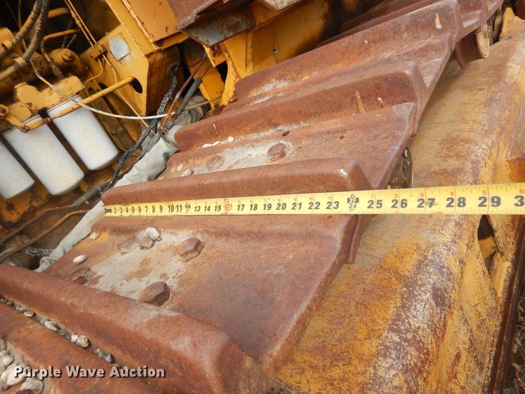 image for item MX9900 Dresser TD-25  dozer