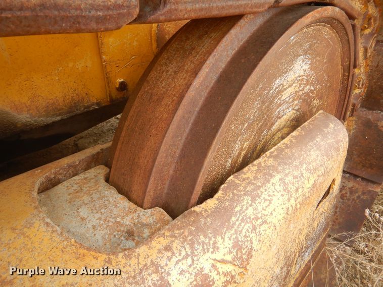 image for item MX9900 Dresser TD-25  dozer