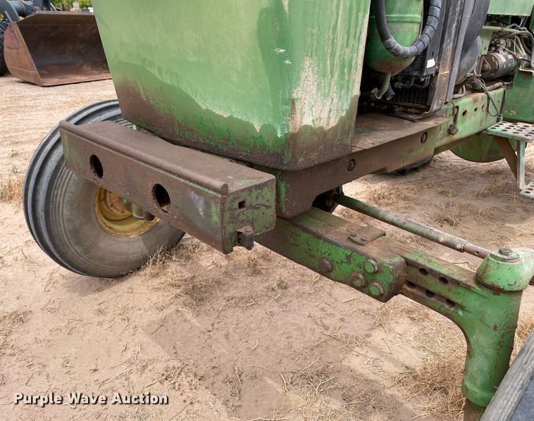 image for item DJ5131 1982 John Deere 4640  tractor