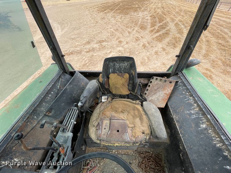 image for item DJ5131 1982 John Deere 4640  tractor