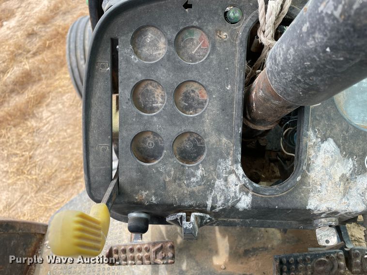 image for item DJ5131 1982 John Deere 4640  tractor