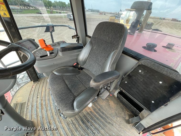 image for item DJ5133 2014 Massey Ferguson WR9760  windrower