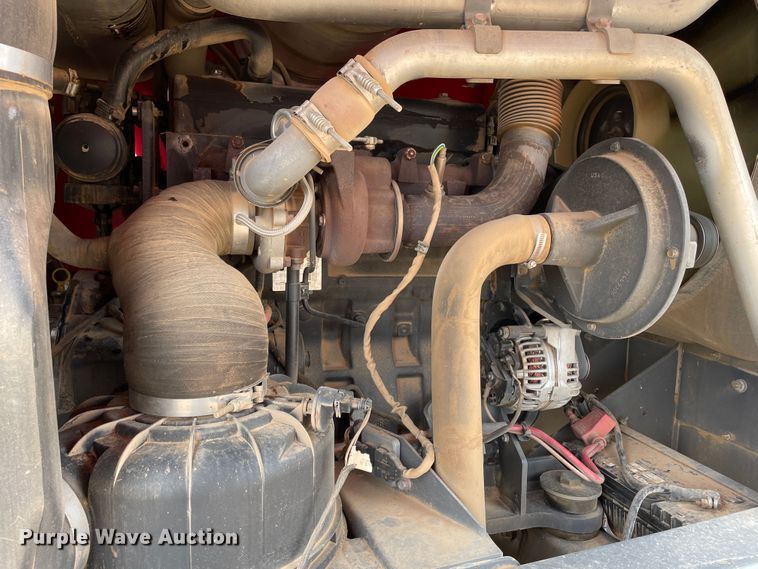 image for item DJ5133 2014 Massey Ferguson WR9760  windrower