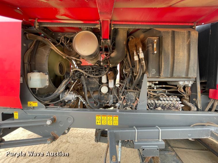 image for item DJ5133 2014 Massey Ferguson WR9760  windrower