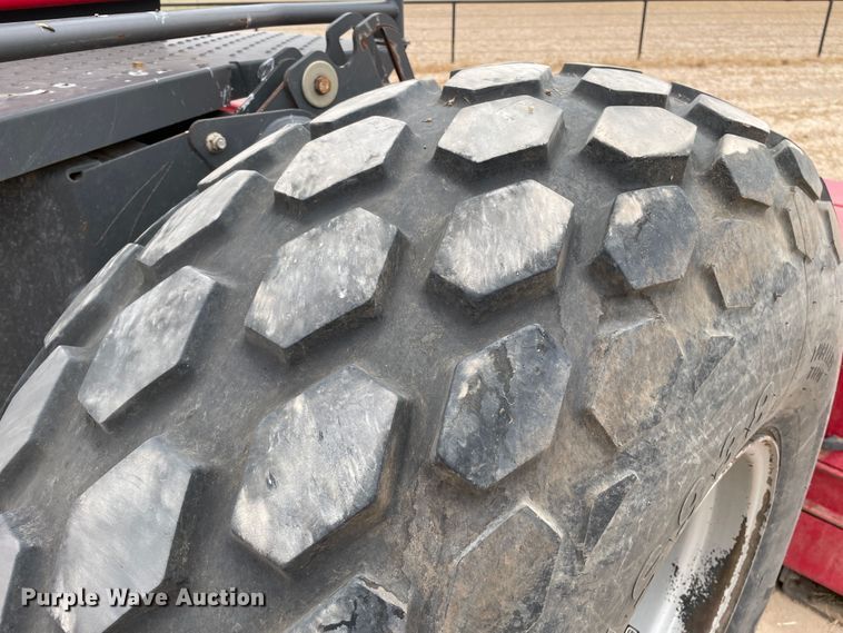 image for item DJ5133 2014 Massey Ferguson WR9760  windrower