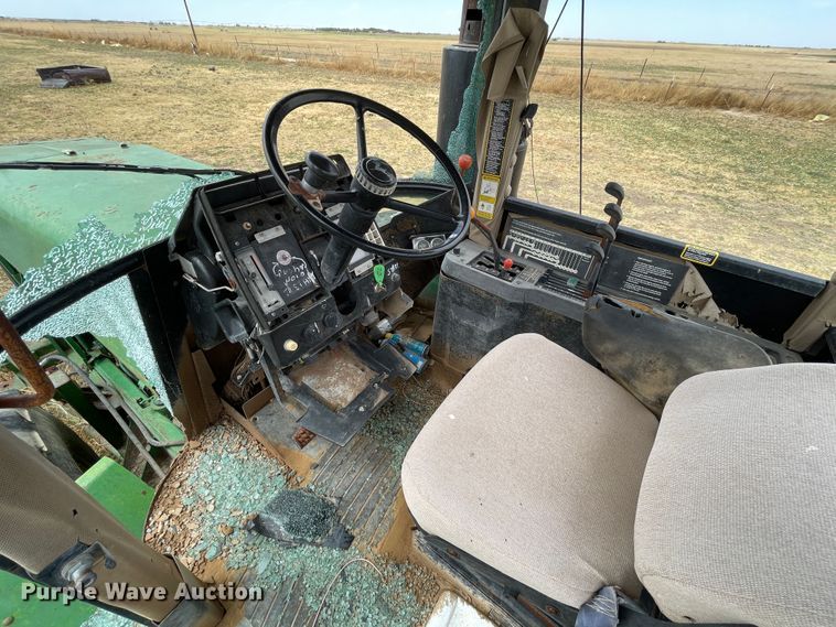 image for item DJ5134 1993 John Deere 8870  4WD tractor