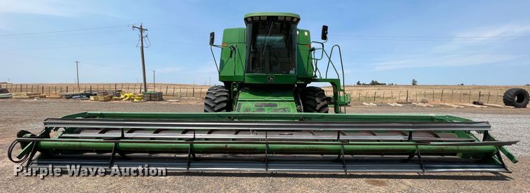 image for item DJ5157 1991 John Deere 9600  combine