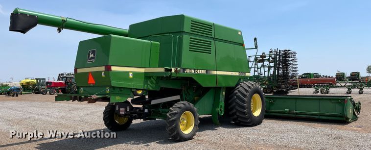 image for item DJ5157 1991 John Deere 9600  combine