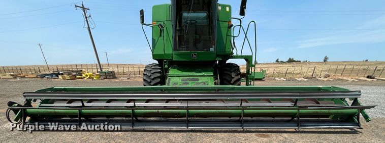 image for item DJ5157 1991 John Deere 9600  combine