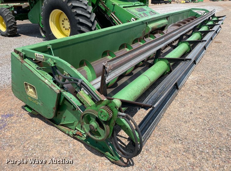 image for item DJ5157 1991 John Deere 9600  combine