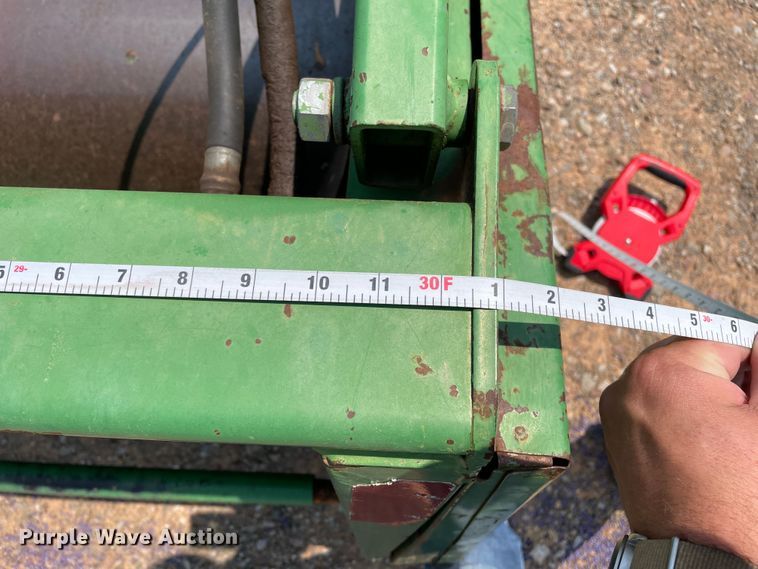 image for item DJ5157 1991 John Deere 9600  combine