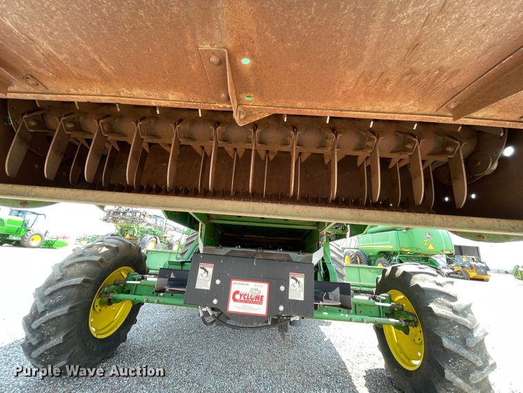 image for item DJ5157 1991 John Deere 9600  combine