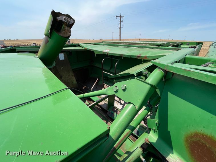 image for item DJ5157 1991 John Deere 9600  combine