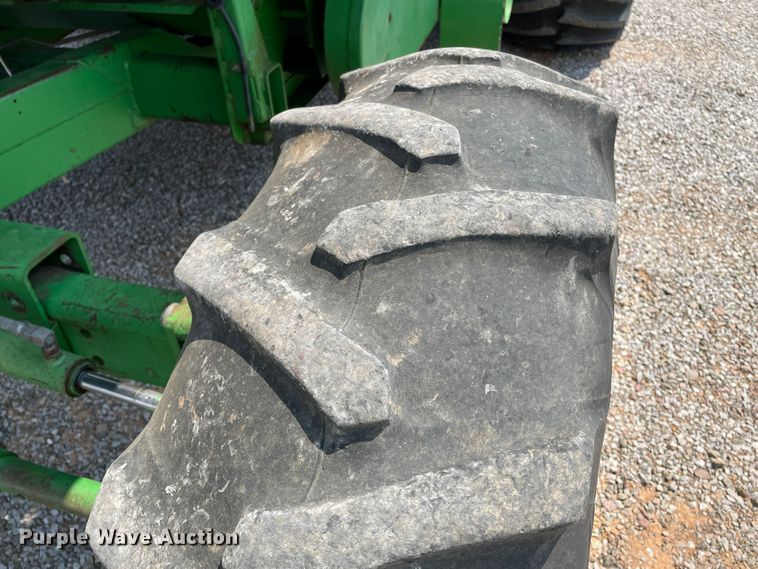 image for item DJ5157 1991 John Deere 9600  combine