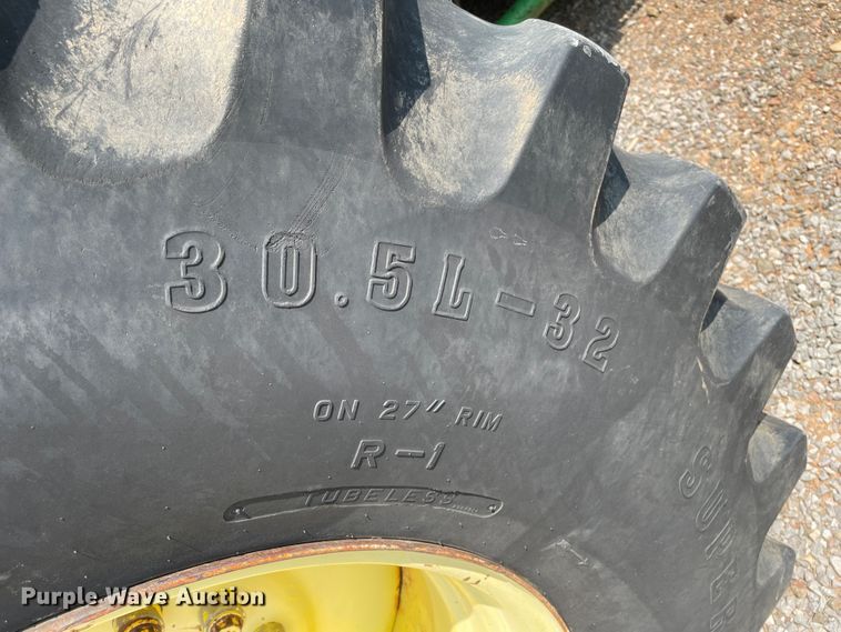 image for item DJ5157 1991 John Deere 9600  combine