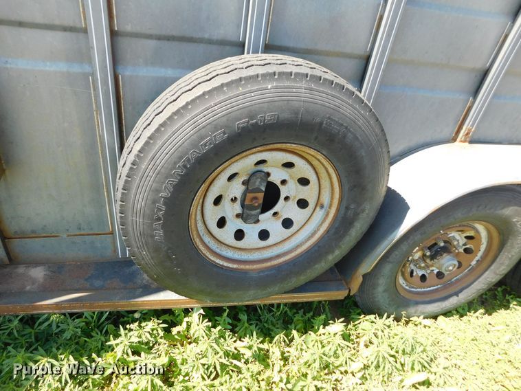 1993 Titan livestock trailer in Ransom, KS | Item DJ7648 sold | Purple Wave