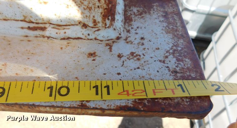 image for item DJ7649 1979 Trail-Eze 5542-1320  drop deck equipment trailer